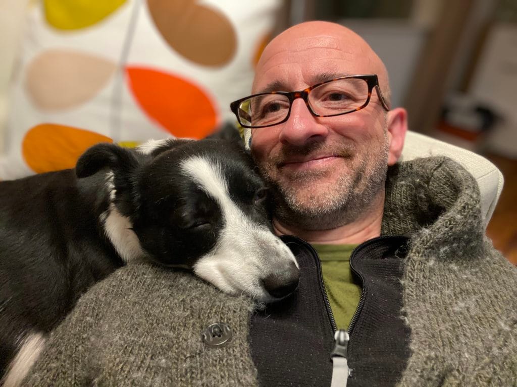 Mend My iPhone, 9 Southgate, Market Weighton, YO43 3AF. James and Jen