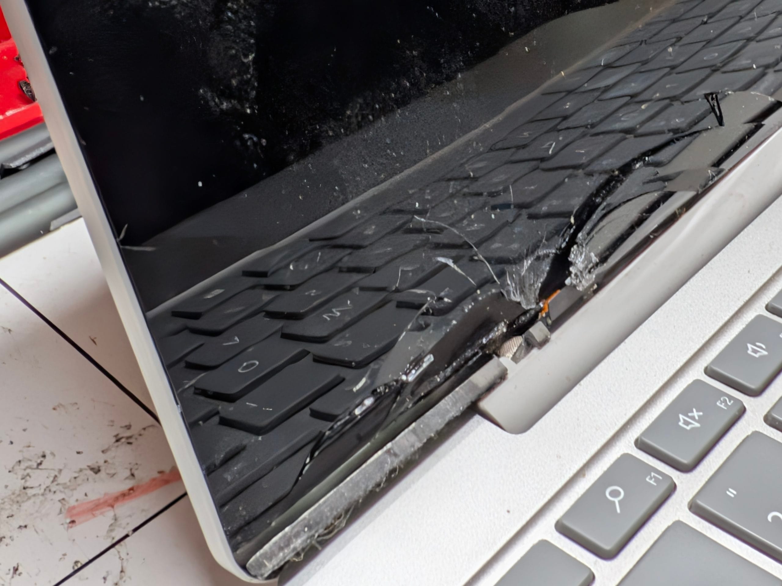 Computer and Laptop Repair South Cave 3 Laptop Hinge repair service for just 85.00. Turnaround time of 24 hours near South Cave